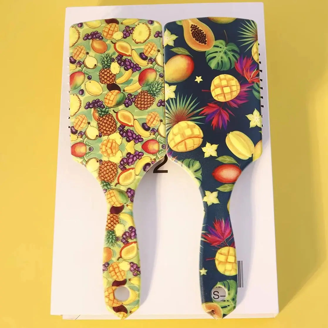 Fruit themed air cushion massage comb - suitable for massaging the scalp, tidying hair,Special for real hair wigs